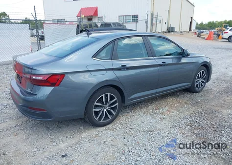 2025 Volkswagen Jetta 1.5T Se from USA, damaged, VIN 3VWEX7BU3SM019407